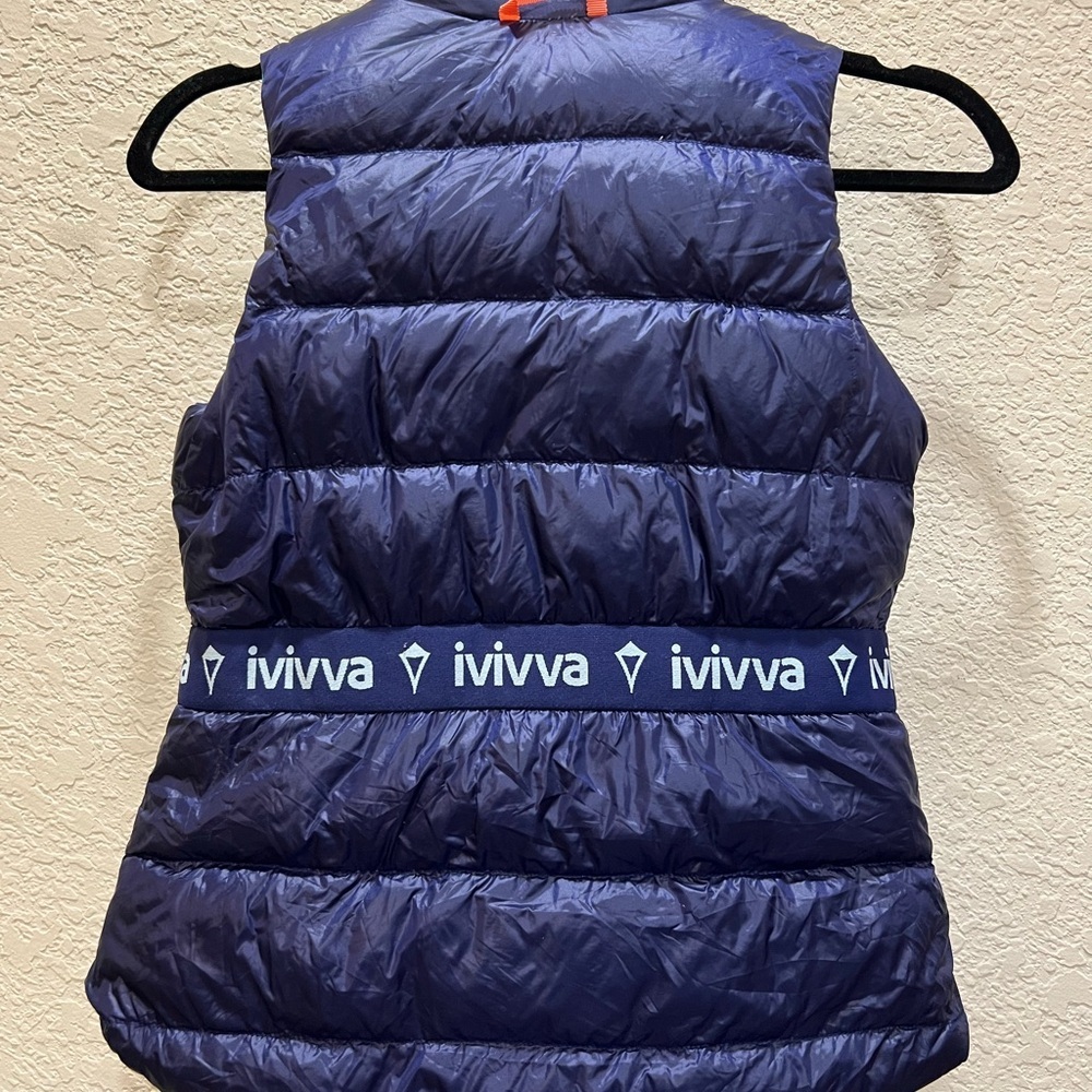 Ivivva goose down reversible vest size 10 - Picture 2 of 9